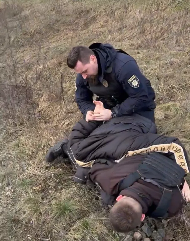 Женщина показала кадры задержания