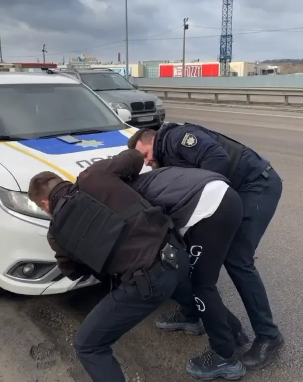 Блогер считает, что ее мужа задержали несправедливо