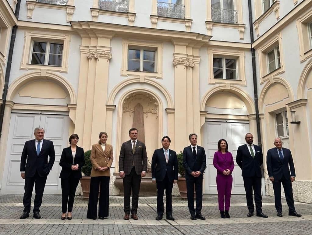 Кулеба провів 15 переговорів за 24 години на Мюнхенській безпековій конференції: про що домовилися 
