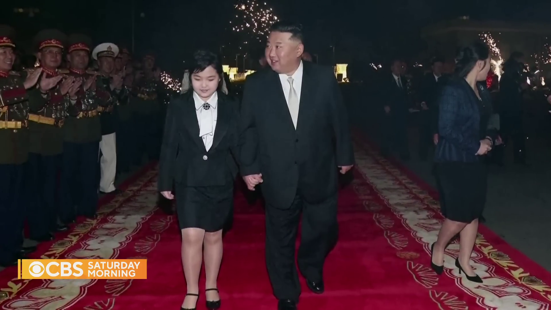 Дочь Ким Чен Ына будет новым лидером КНДР: в одежде девочки заметили четкие сигналы. Фото