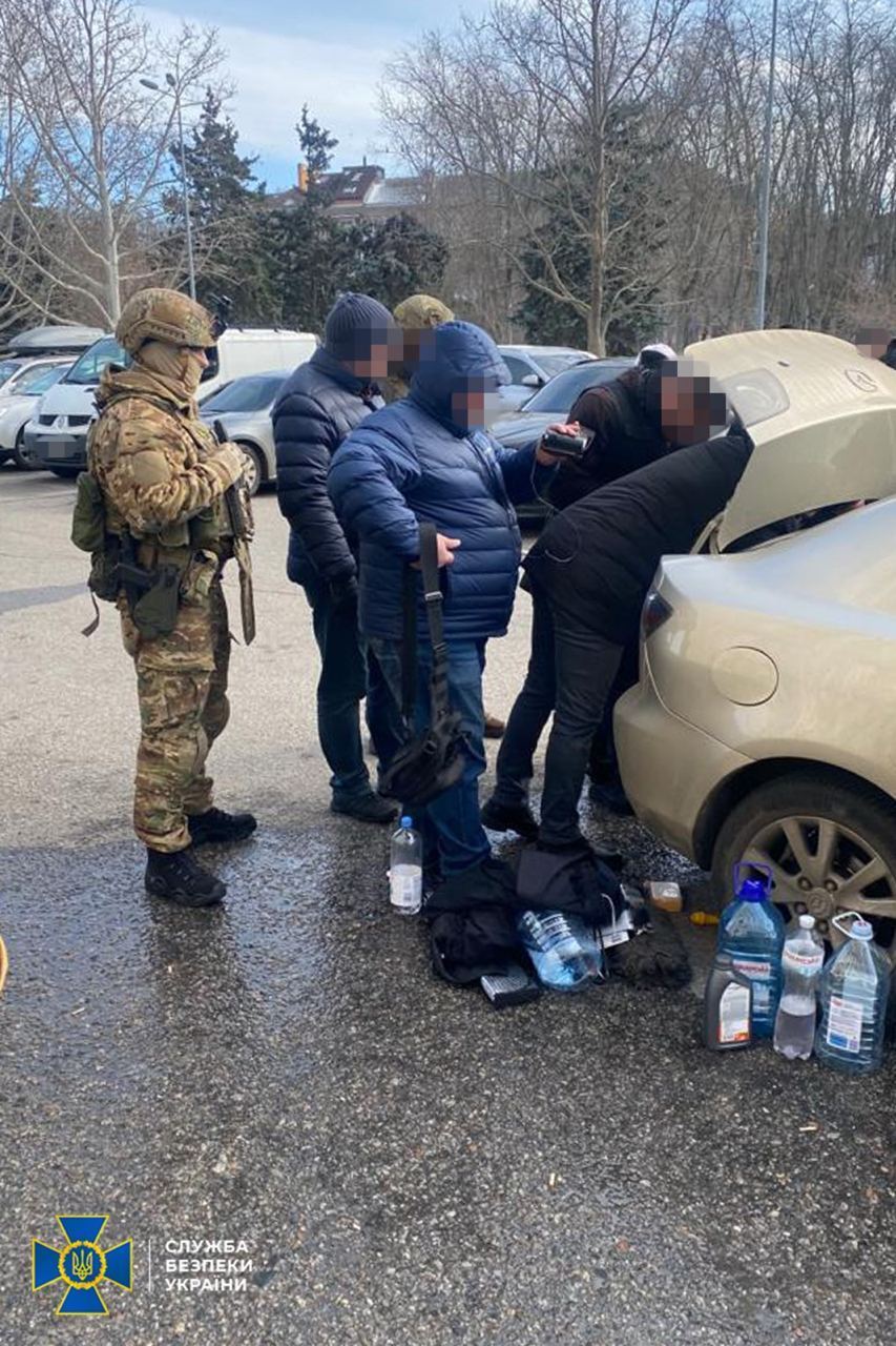 В Одесской ОВА прошли обыски: стало известно о задержании чиновника, требовавшего деньги с предпринимателей