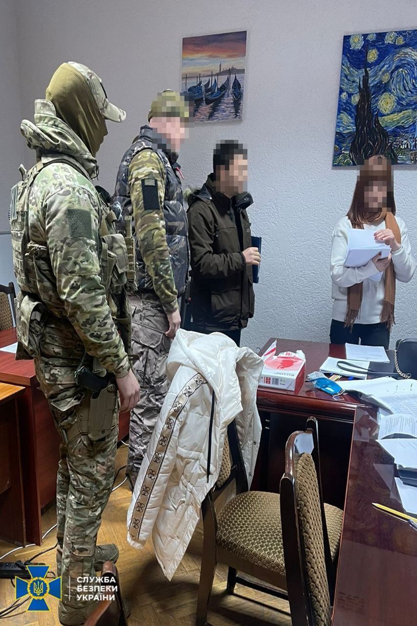 На Киевщине руководство добробата организовало попытку рейдерского захвата водоканала: злоумышленникам сообщили о подозрении. Фото