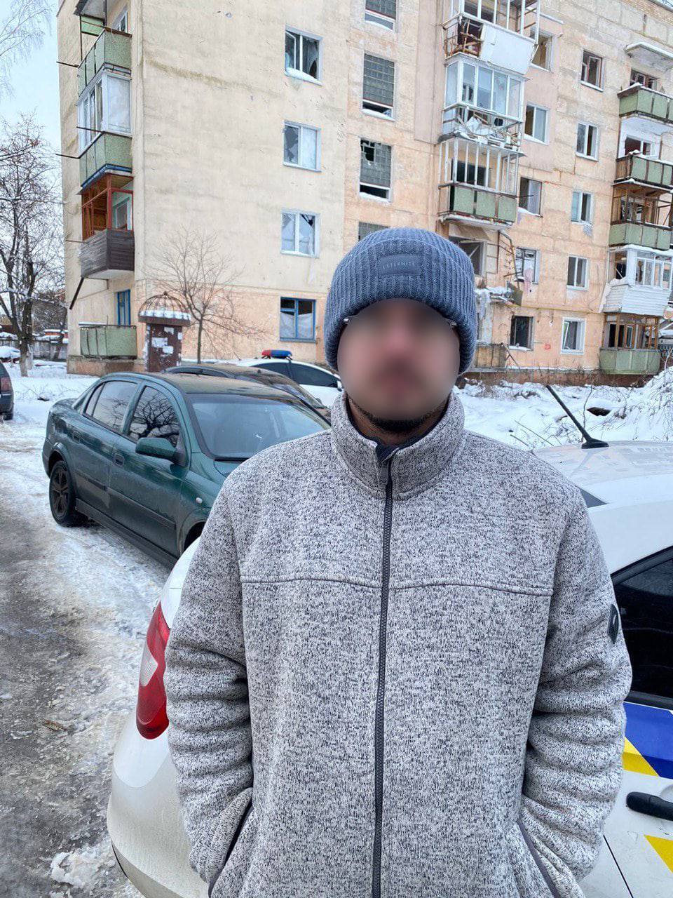 В Киевской области будут судить мужчину, который пытался похитить картину Бэнкси в Гостомеле. Фото
