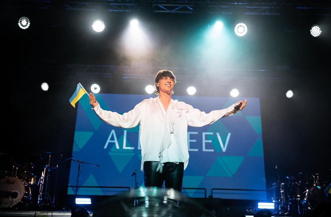 ALEKSEEV заявил, что продолжит исполнять русскоязычные треки, и объяснил свое решение