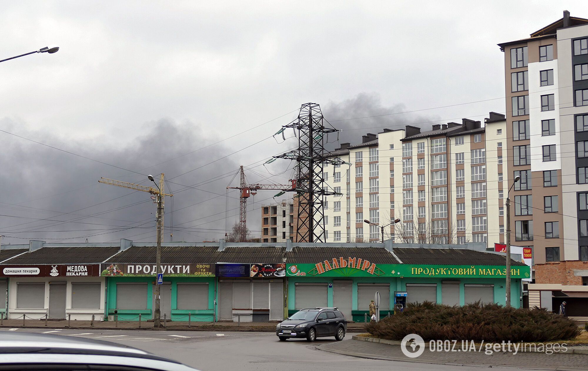 Перші вибухи, паніка, затори і черги на АЗС: яким було 24 лютого для України рік тому. Хроніка подій і відео