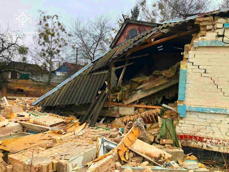 В Киевской области взрыв газа уничтожил частный дом: есть пострадавший. Фото