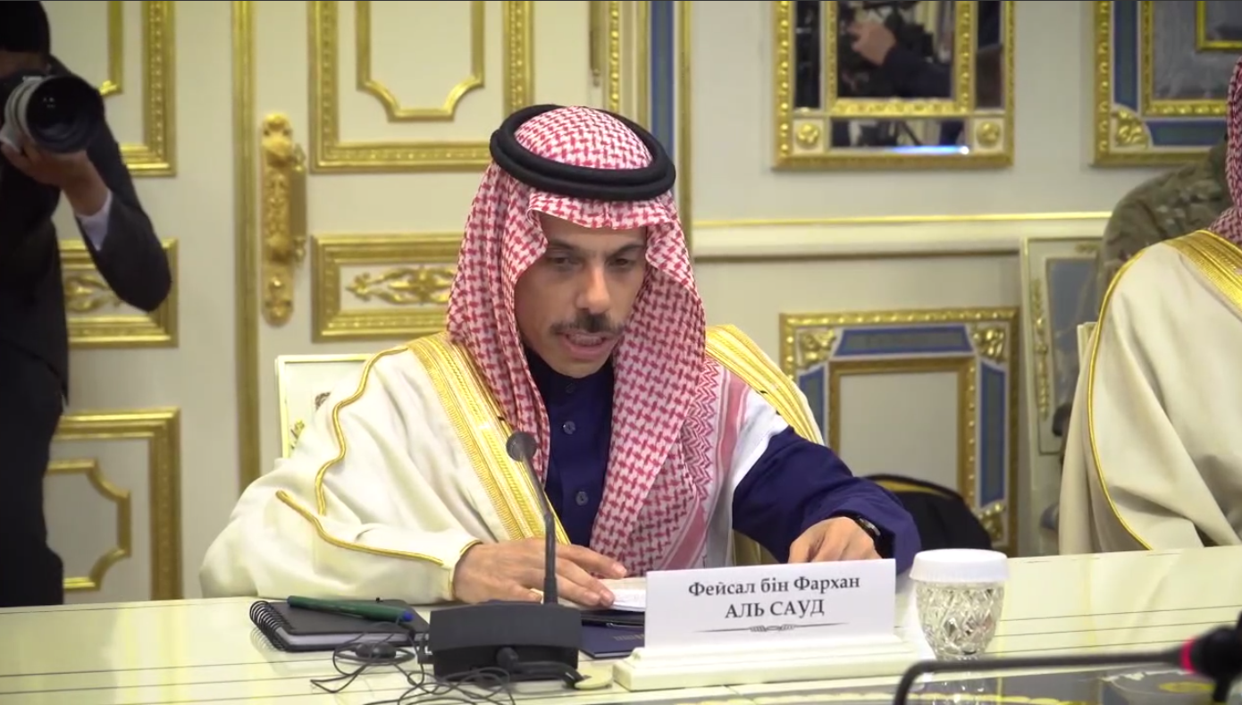 В Україні вперше побував глава МЗС Саудівської Аравії: його країна надасть Києву допомогу на $400 мільйонів