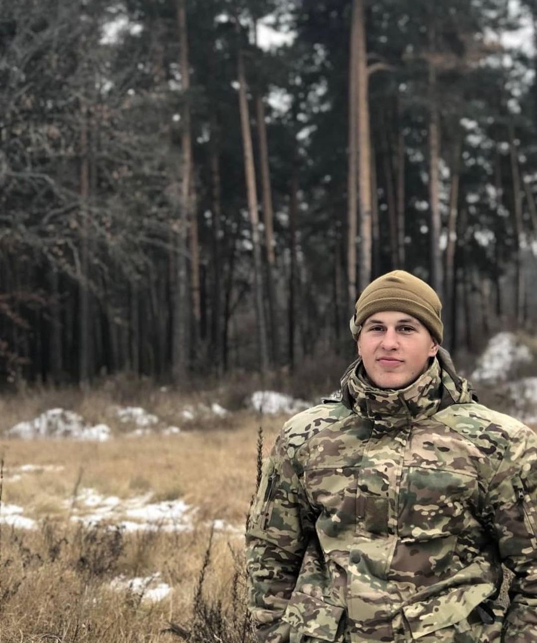 Похоронили через год: в ближнем бою под Донецком погиб чемпион Украины по плаванию, служивший в президентском полку