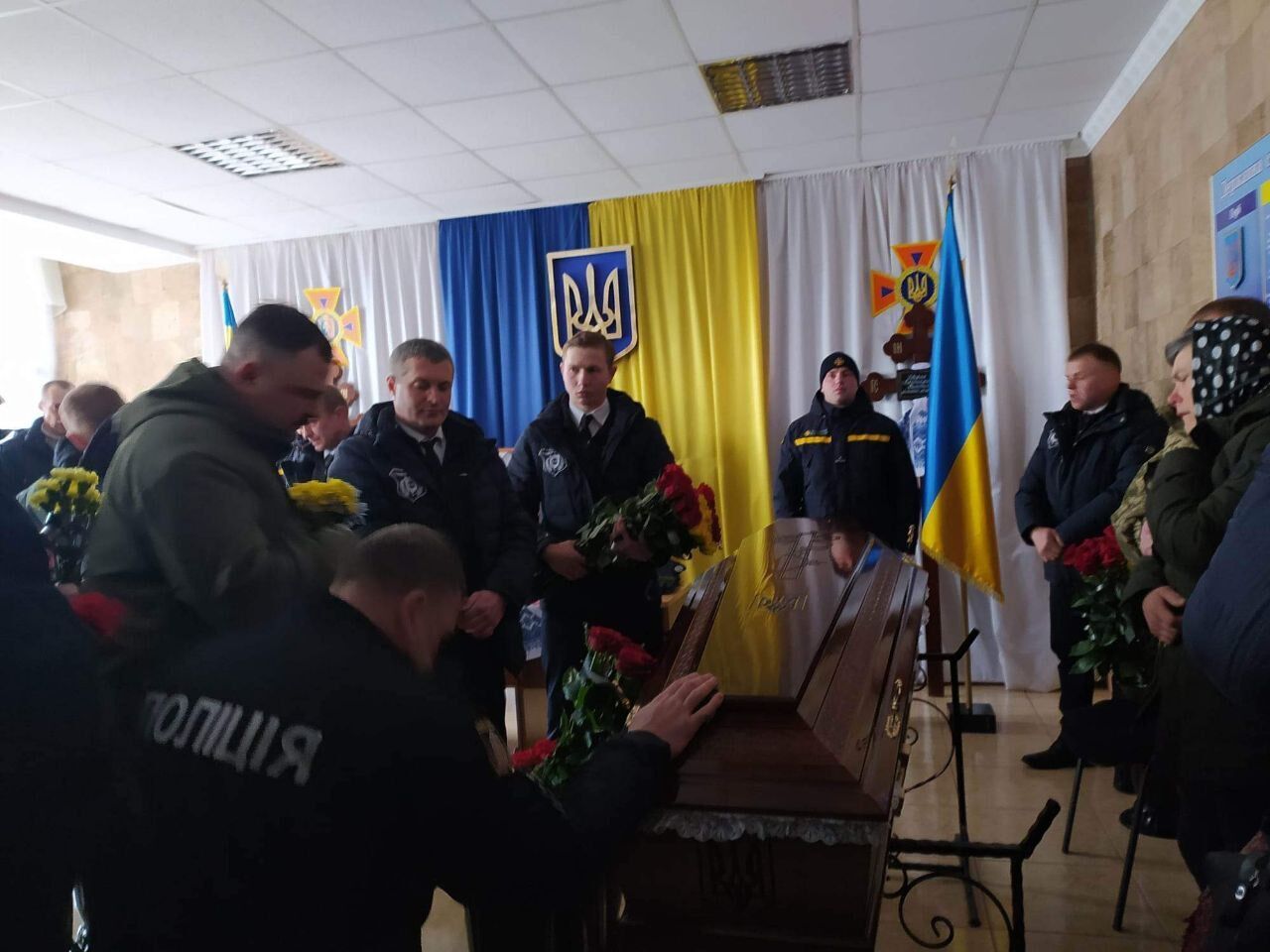 Жертвами удару стали двоє співробітників ДСНС