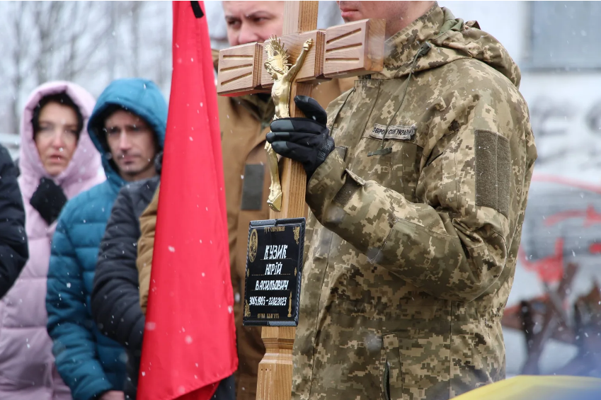 На Львівщині попрощалися із загиблим на війні Героєм: Юрій Кузик був одним із найкращих серед юніорів у Європі. Фото