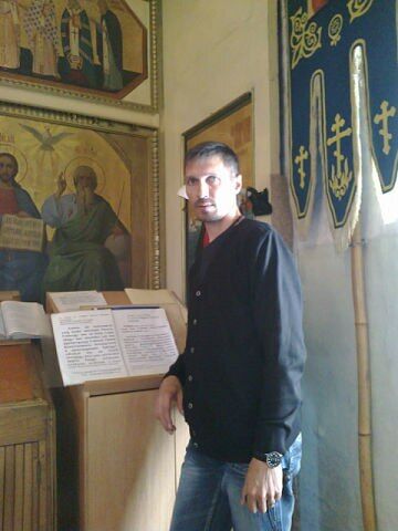 До війни окупант Олексій Рубченков співав у місцевому церковному хорі