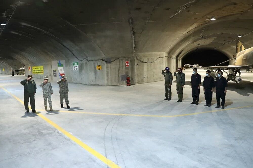 В Иране впервые показали подземную базу ВВС "Огаб-44" для самолетов и БПЛА. Фото и видео