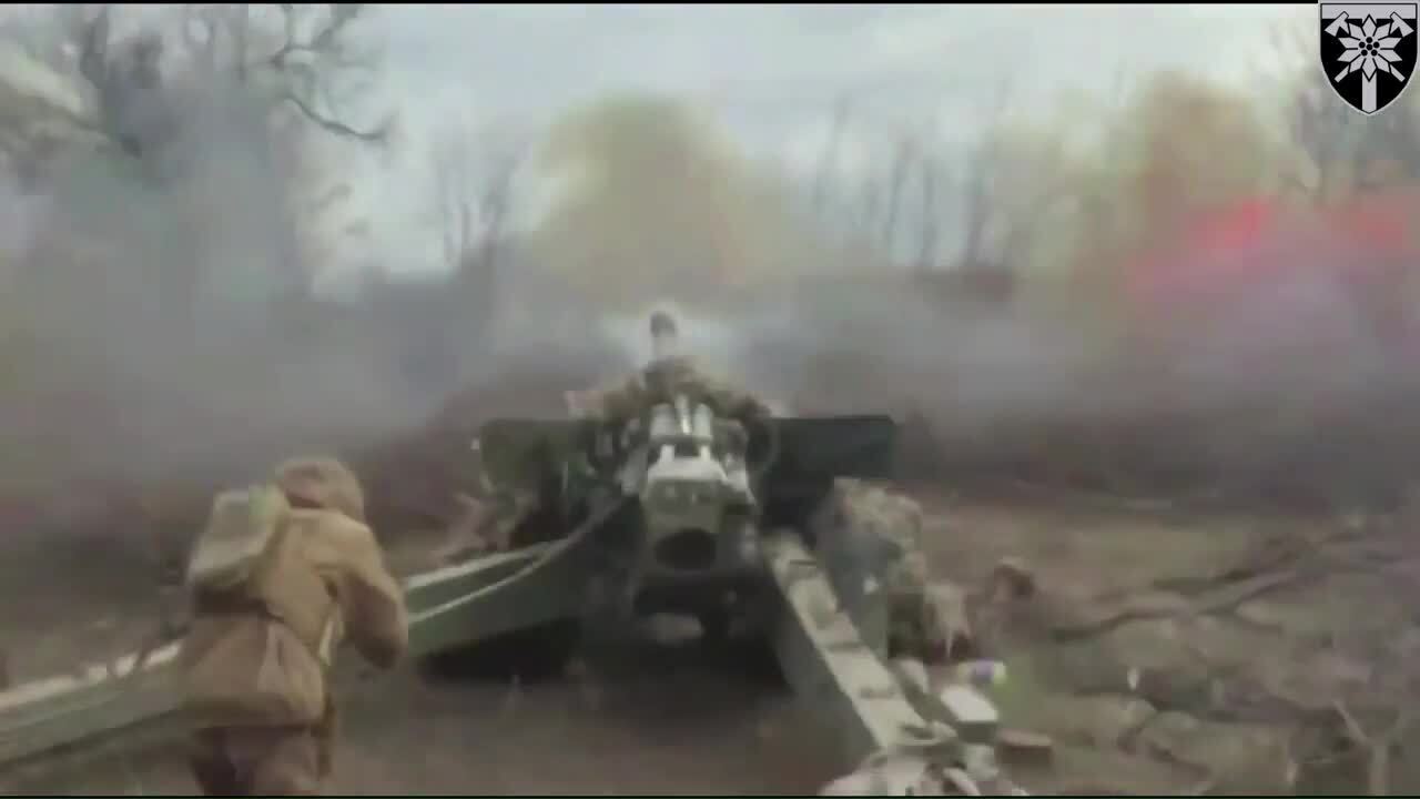 "Пішли вслід за воєнним кораблем": захисники України показали, як нищать російські танки. Відео 