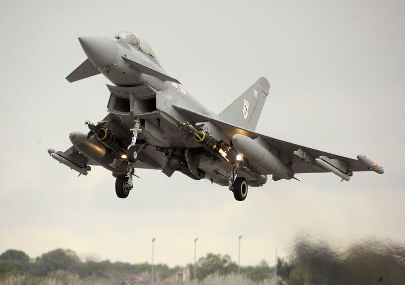 Eurofighter Typhoon йде на зліт