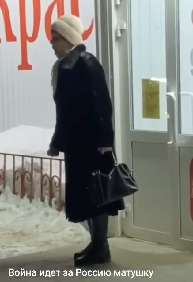 Зірка ''Кварталу 95'' пофантазував, що залишилося за кадром відео про неадекватну російську жінку, яка кричала ''За Росію-матушку''