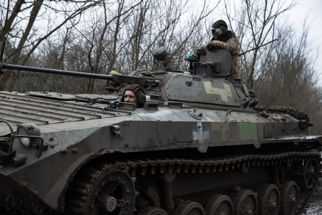 Росія зазнала тяжкої поразки у "найбільшій танковій битві" війни з Україною: у NYT вказали на провал військ Путіна під Вугледаром