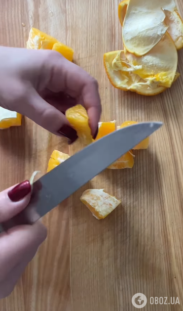 Теплий салат зі смаженим сиром та апельсинами: як приготувати ефектну закуску