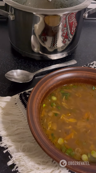 Наваристий суп із сушених білих грибів: можна їсти у піст 