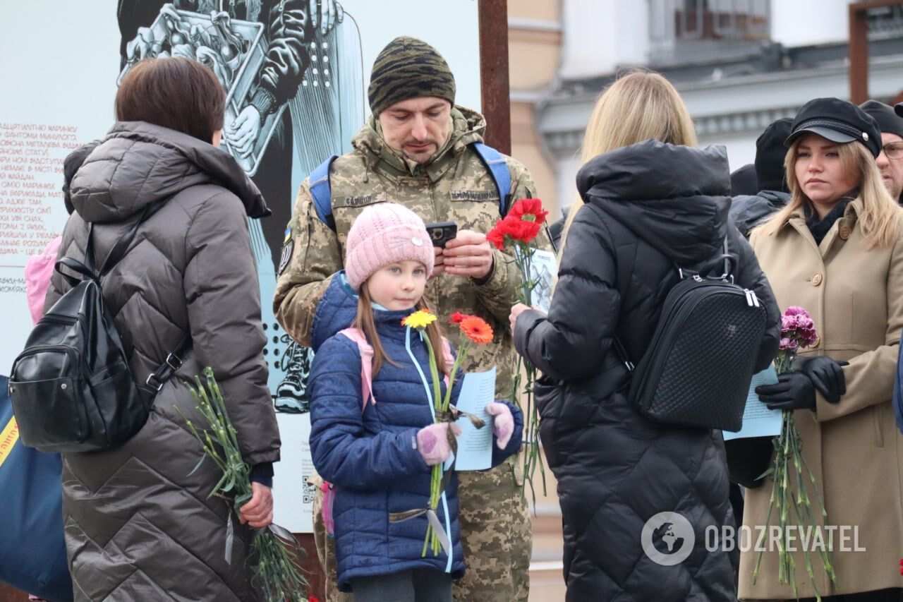 Загинули у боях за Бахмут: у Києві прощаються з батьком та сином Хомюками, які віддали життя за Україну. Фото і відео