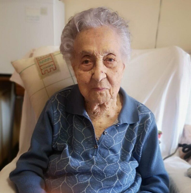 Умерла старейшая в мире женщина, заставшая три столетия: факт ее долголетия зафиксировать не смогли. Фото