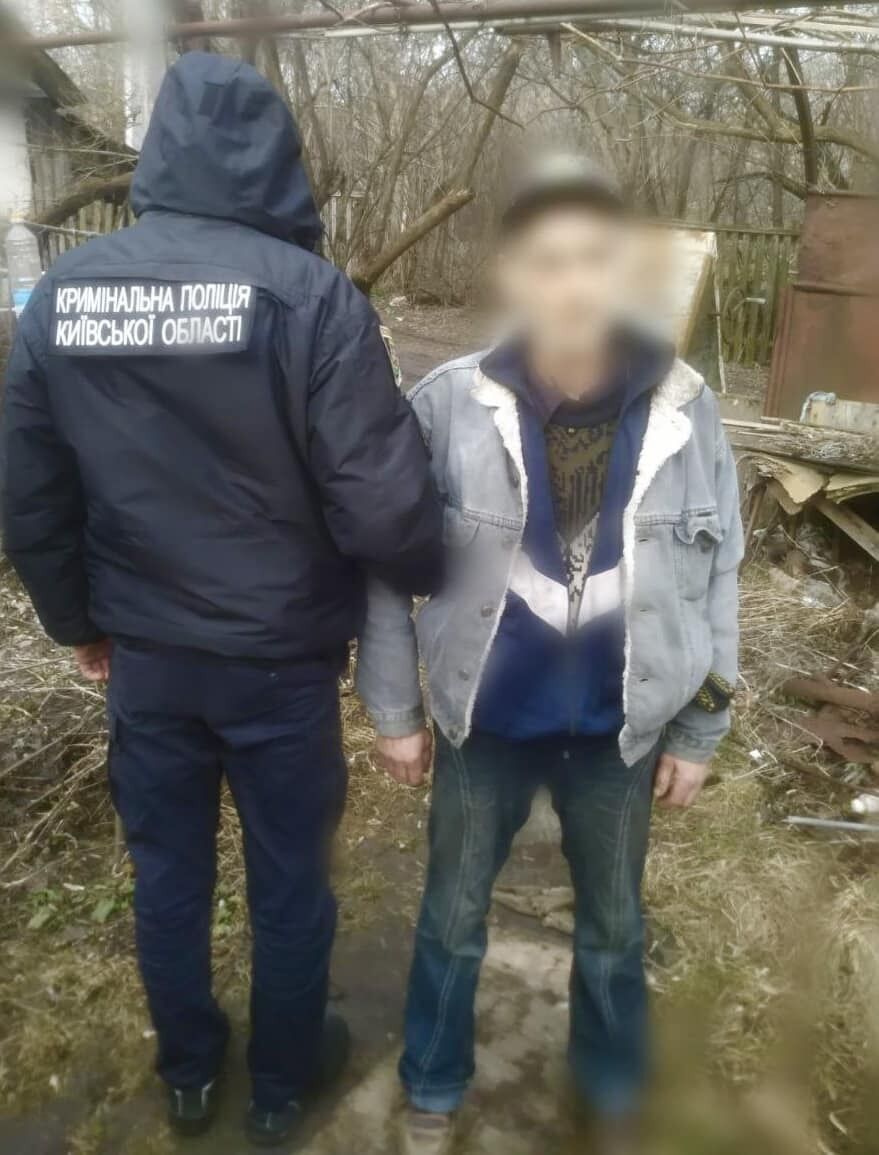 В Киевской области мужчина металлической кочергой забил до смерти знакомого
