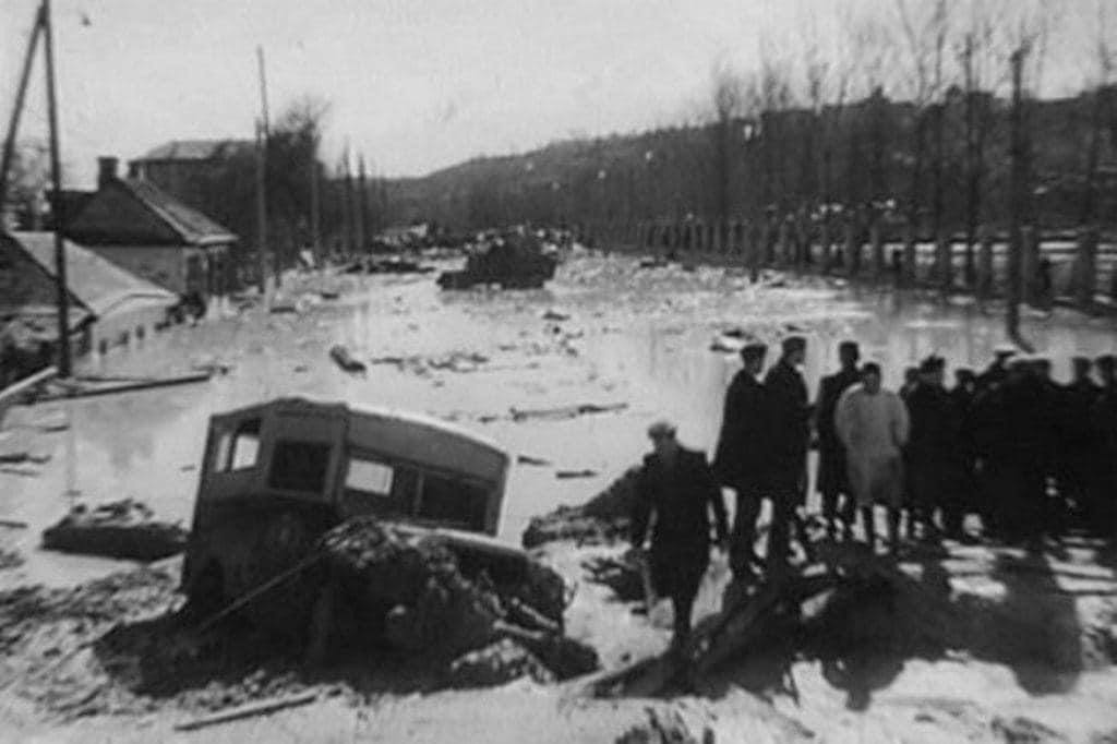 Прорив дамби та численні жертви: в Києві 62 роки тому сталась Куренівська трагедія. Архівні фото