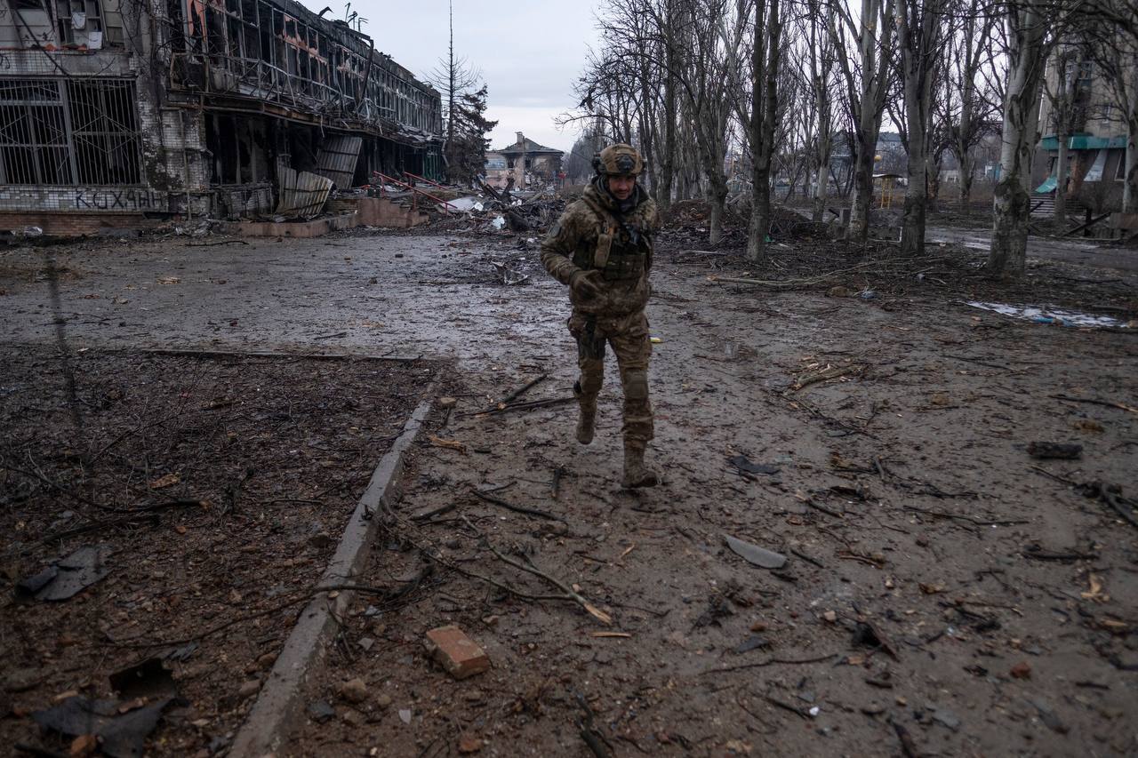 Украинские военные в Бахмуте