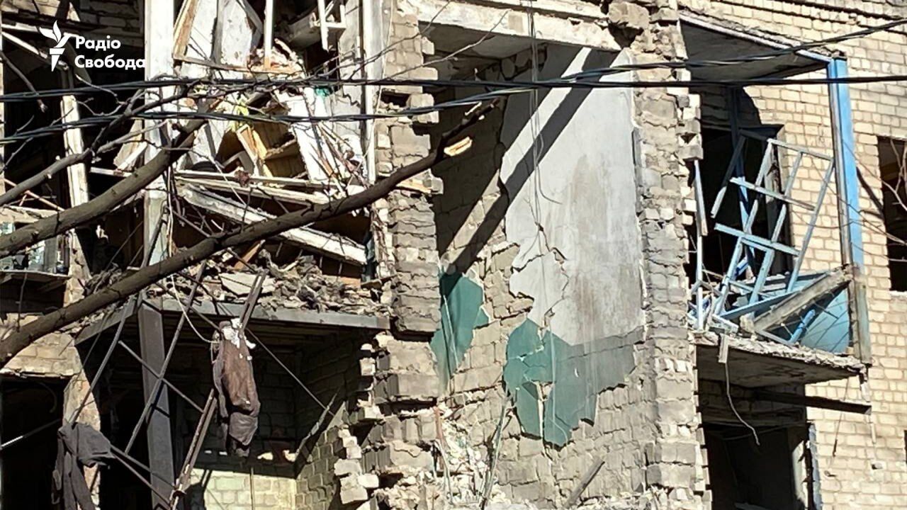 В Бахмуте продолжаются постоянные позиционные бои, в Херсонской области оккупанты терроризируют население из-за успешной ''бавовны'' ВСУ — Генштаб