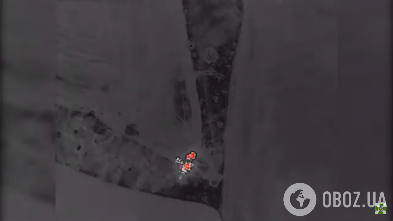 Боевой беспилотник Госпогранслужбы сбросил снаряд на российскую БМП