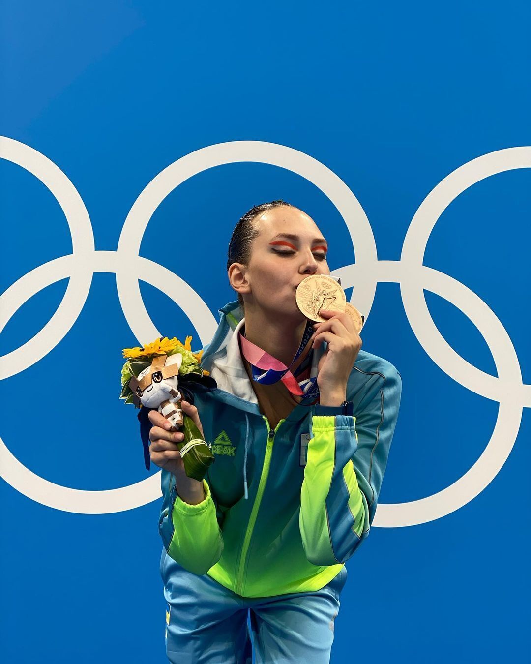 Українська чемпіонка, яка здобула історичне ''золото'', захопила мережу зовнішністю. Фотофакт