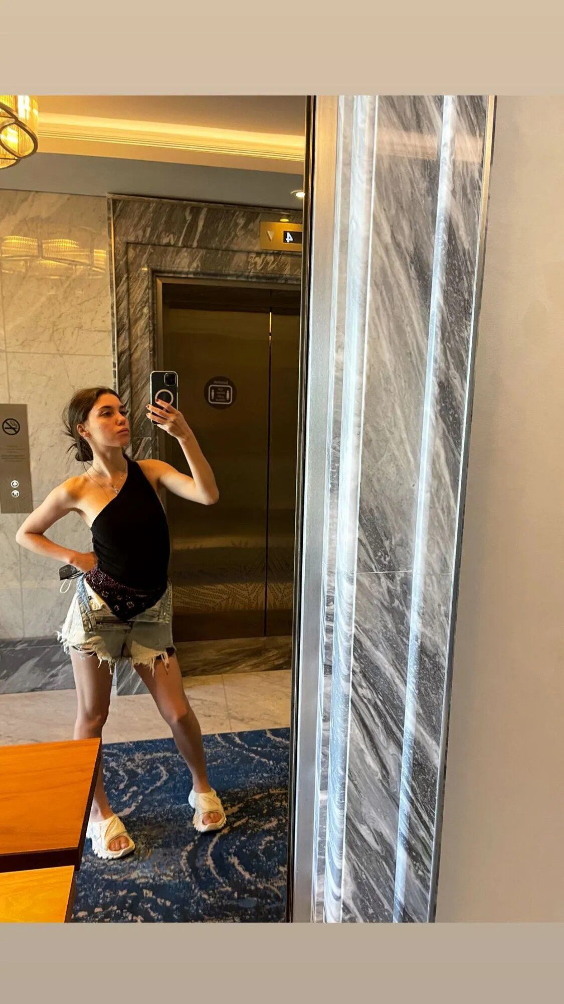 Дочь Суркиса ''разделась для фото пока худая'' и восхитила Instagram