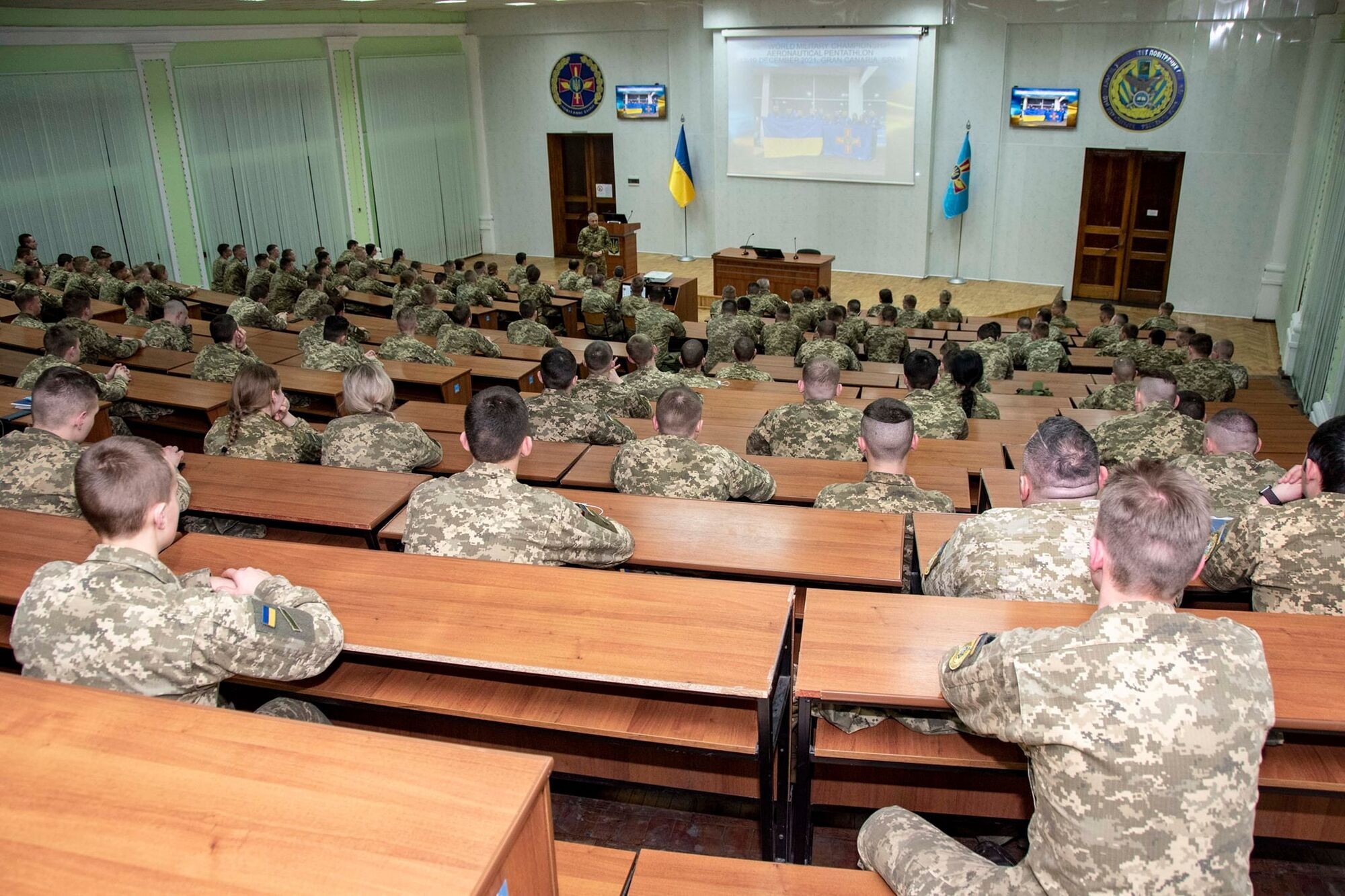 "Тіла знайшли під завалами за тиждень": жертвами жорстокого обстрілу Харкова стали спортсмени-курсанти