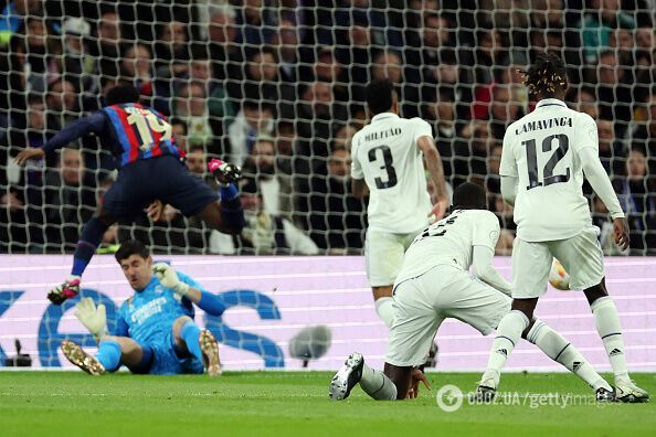 "Реал" забив у свої ворота та програв "Барселоні" у Кубку Іспанії. Відео