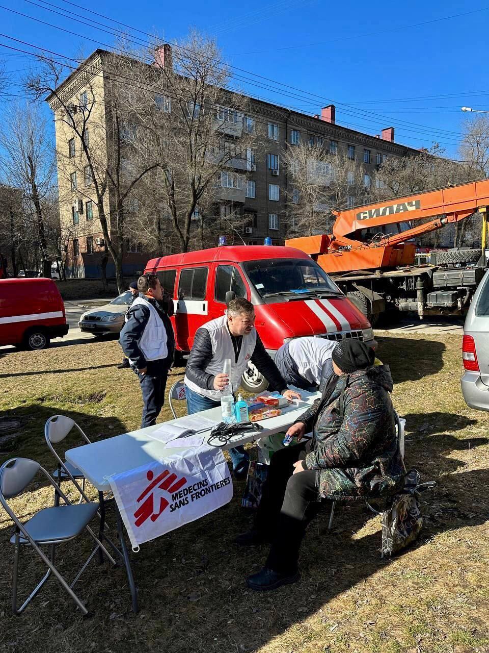 Среди пострадавших – беременная: стало известно, в каком состоянии раненые в результате ракетного удара РФ по дому в Запорожье