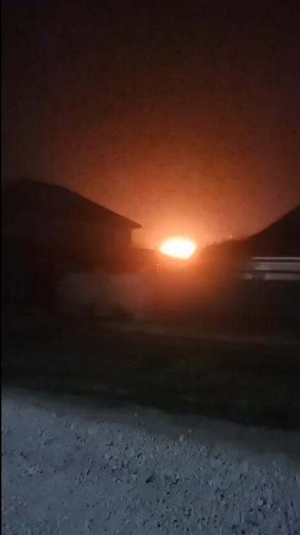 В оккупированном Джанкое "бавовна": есть попадания дронов-камикадзе в районе аэродрома и железной дороги. Видео