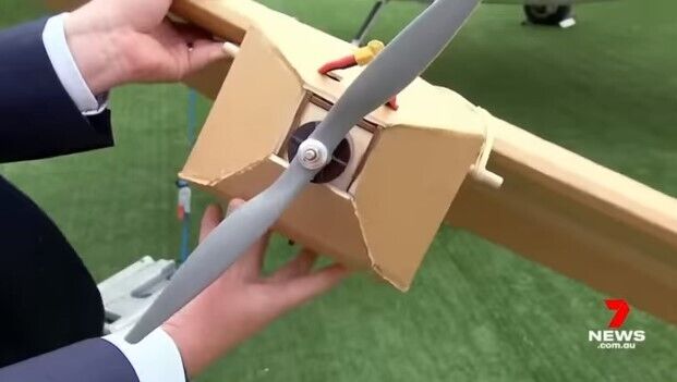 ВСУ используют на фронте одноразовые австралийские дроны из картона: сверхдешевые и надежные. Фото