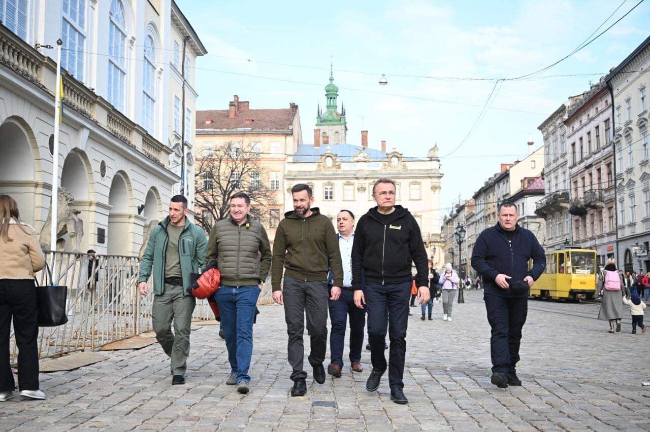 Міжнародну допомогу повинні отримати насамперед ті громади, які найбільше постраждали від дій РФ, –  Філатов на засіданні керівництва Конгресу регіонів та місцевих влад