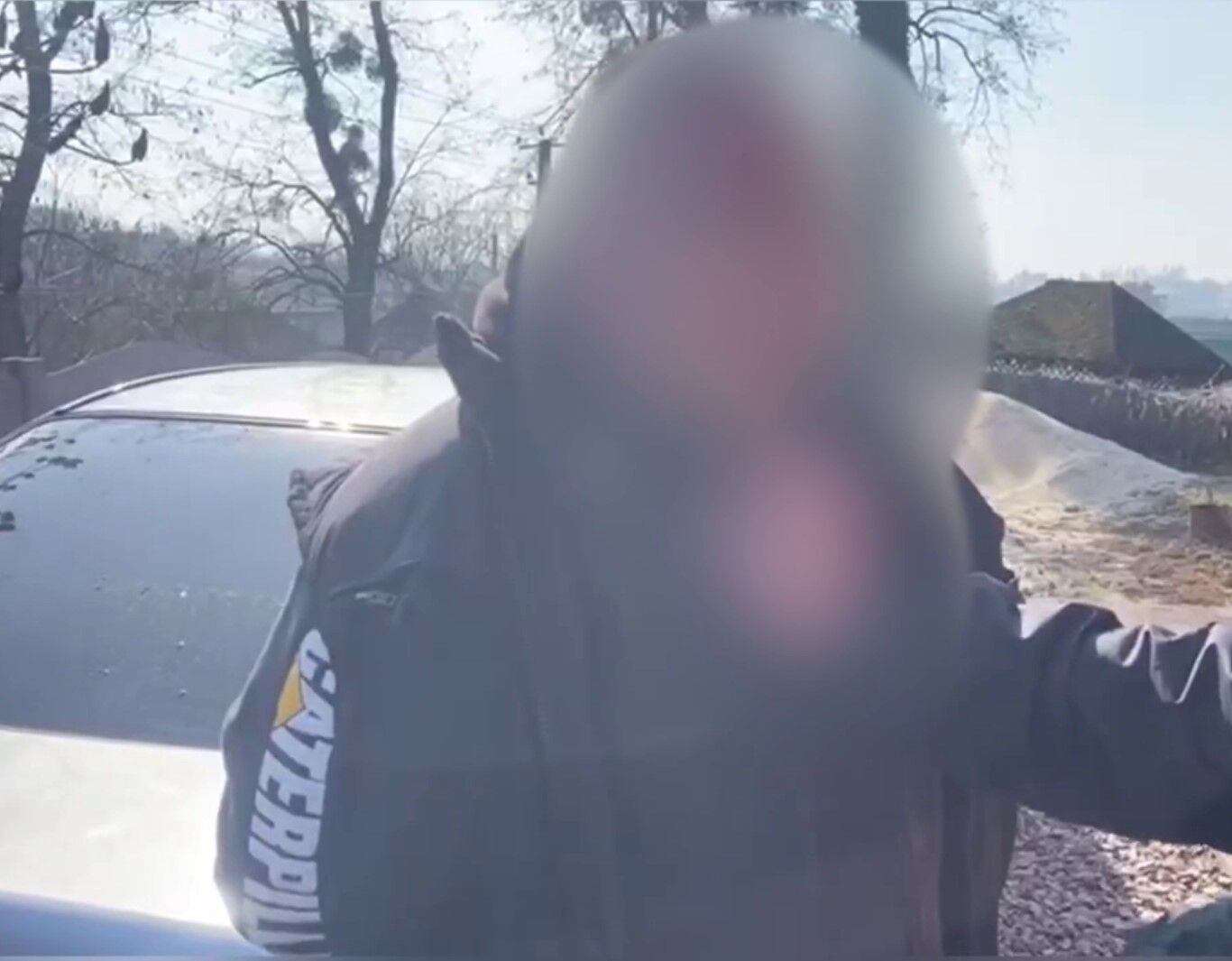 В Киевской области пьяный водитель, пытаясь скрыться от полиции, на скорости ездил по селу. Видео