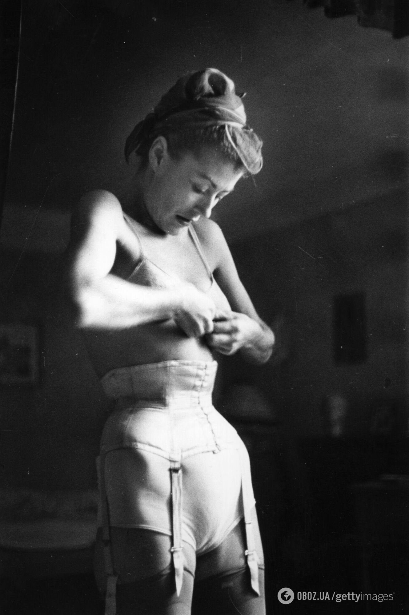 "Допомогла" війна: як з'явилися перші жіночі бюстгальтери та чому в СРСР вони були "дефіцитом". Фото