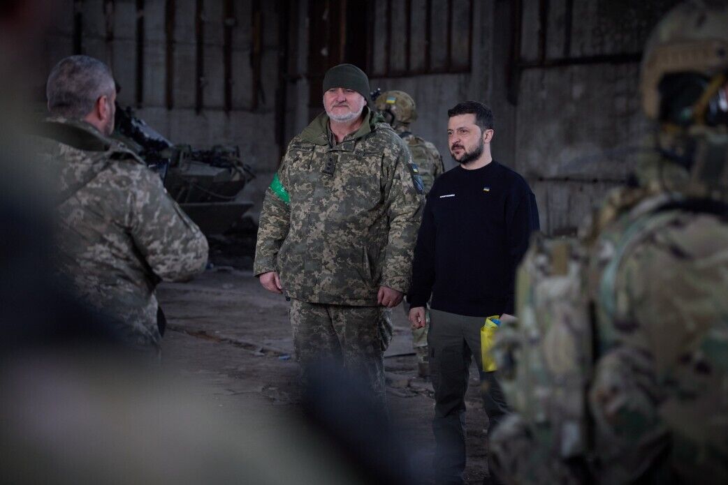 Владимир Зеленский неожиданно совершил поездку в Донецкую область