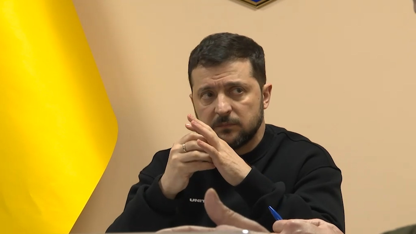 Зеленський провів нараду щодо ситуації на Донеччині: говорили про ситуацію на фронті і ключові виклики. Відео