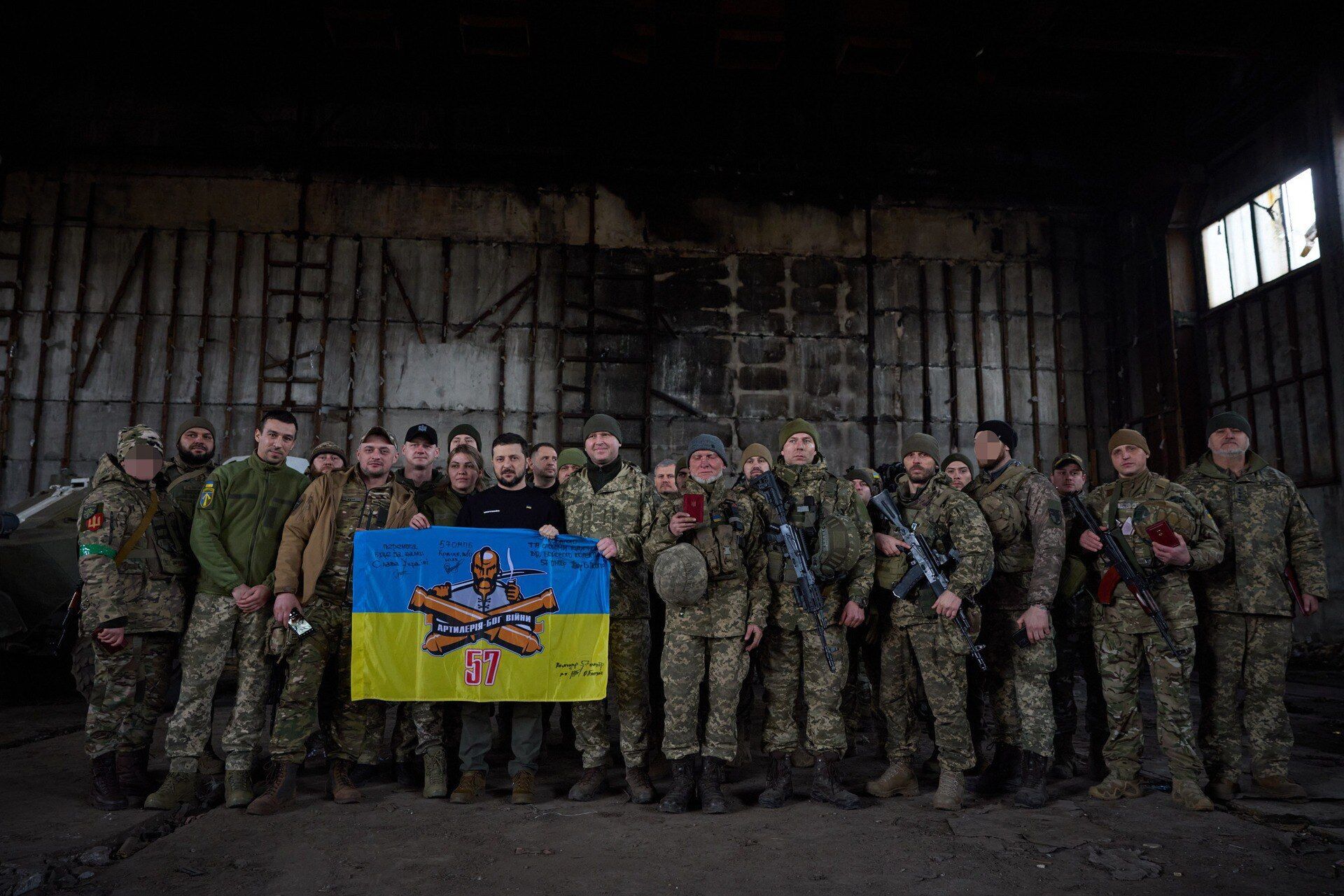 Ордер на арешт – найкраще, що може статися з російськими окупантами: Зеленський розповів про поїздку на передову й наслідки ударів РФ