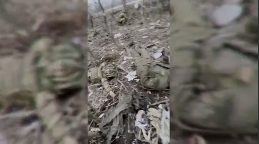 Бойцы батальона "Волки Да Винчи" взяли штурмом позицию "вагнеровцев" под Бахмутом. Видео от первого лица