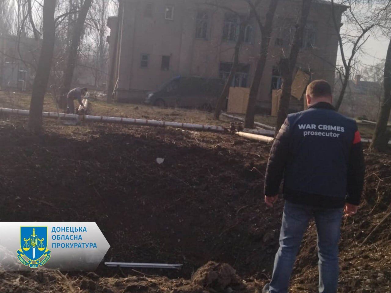 Окупанти вдарили по "пункту незламності" в Костянтинівці: п’ятеро людей загинуло під завалами. Фото 