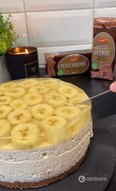 Эффектный банановый чизкейк без выпечки: проще любых тортов