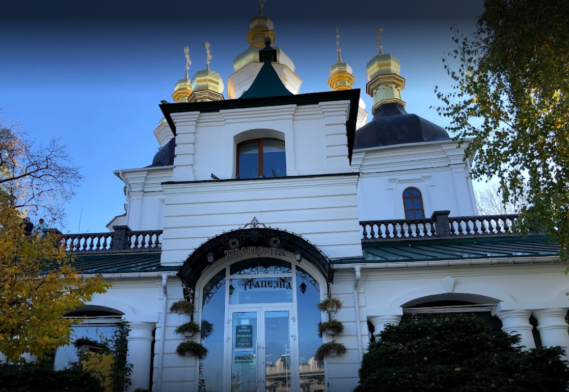 Куда пристроить свечной заводик: из Киево-Печерской лавры выезжают монахи и ищут помещения для церковного бизнеса