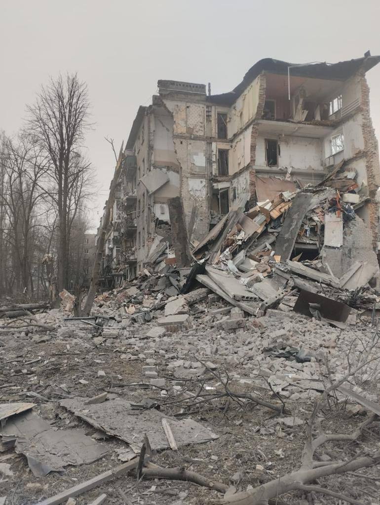 Ракеты оккупантов попали в две многоэтажки в Авдеевке. Фото