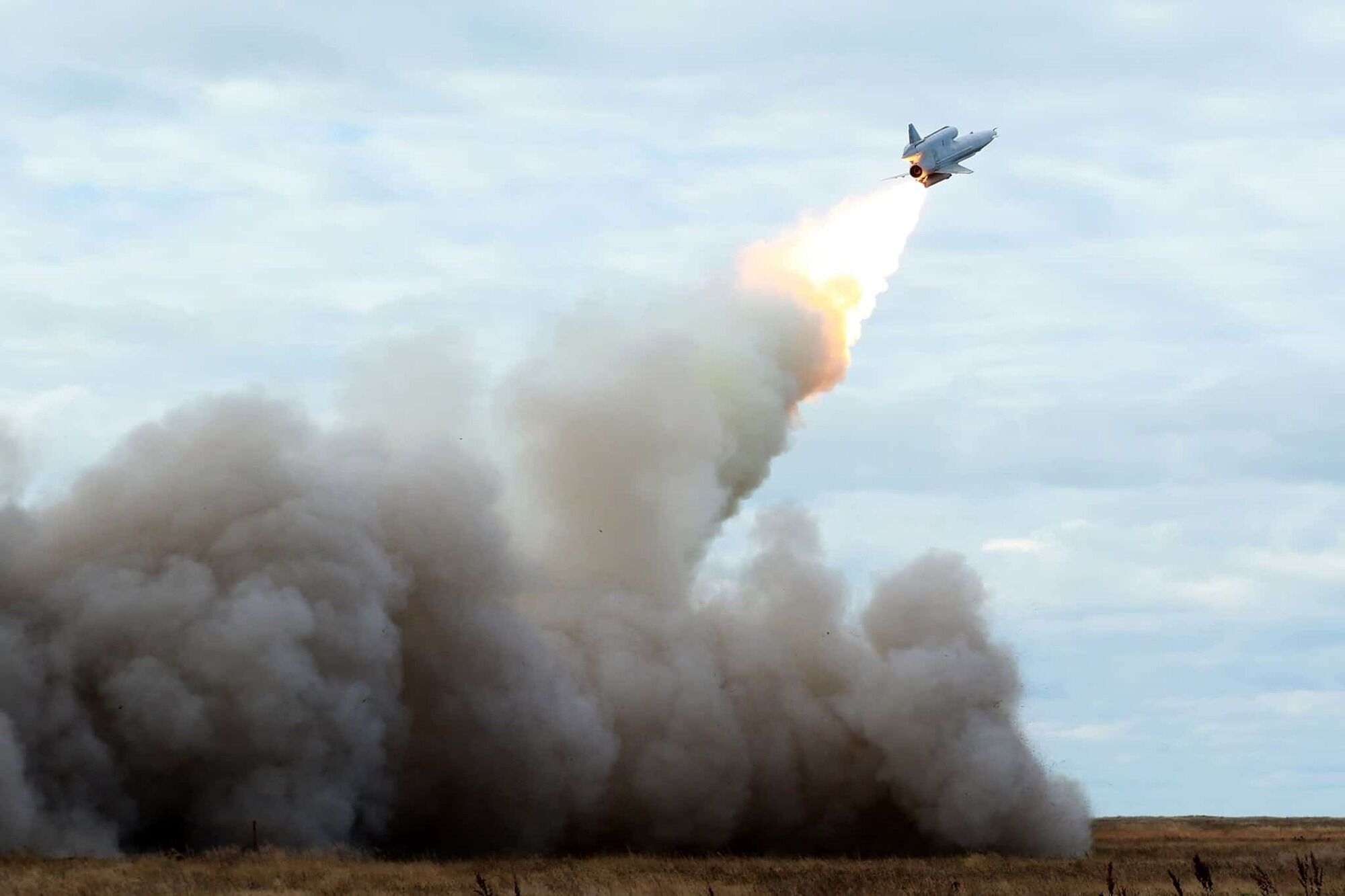 Обнаруженные на месте взрыва в Тульской области обломки похожи на ракету ПВО С-300, а не на БПЛА "Стриж" – "Милитарный"