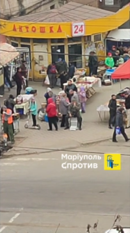 Мариупольцы включили украинскую музыку назло оккупантам