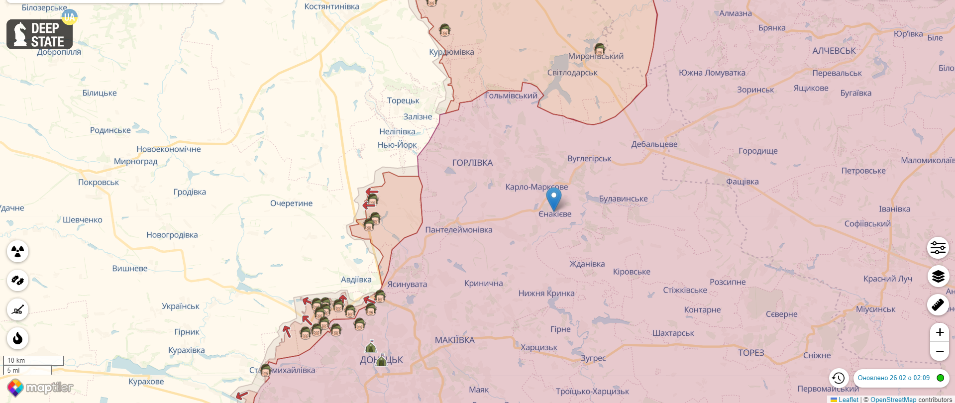 В оккупированном Енакиево упал российский самолет. Фото, видео и все подробности